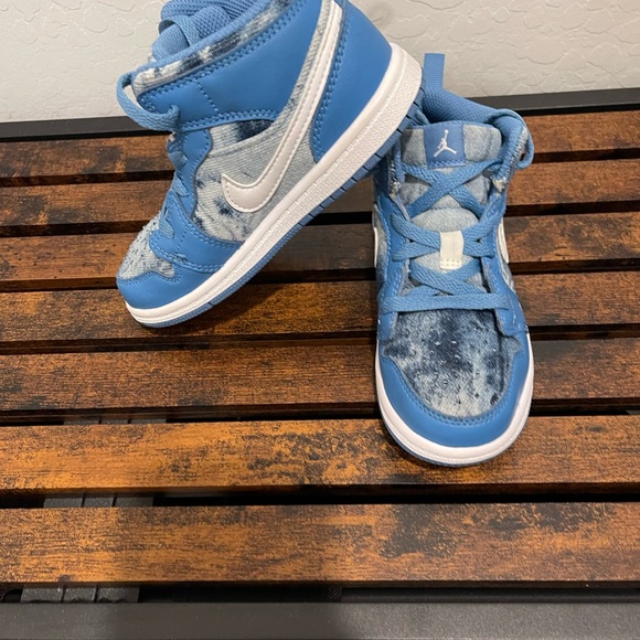 Kids Blue Denim Sneakers with White Accents - Picture 2 of 8